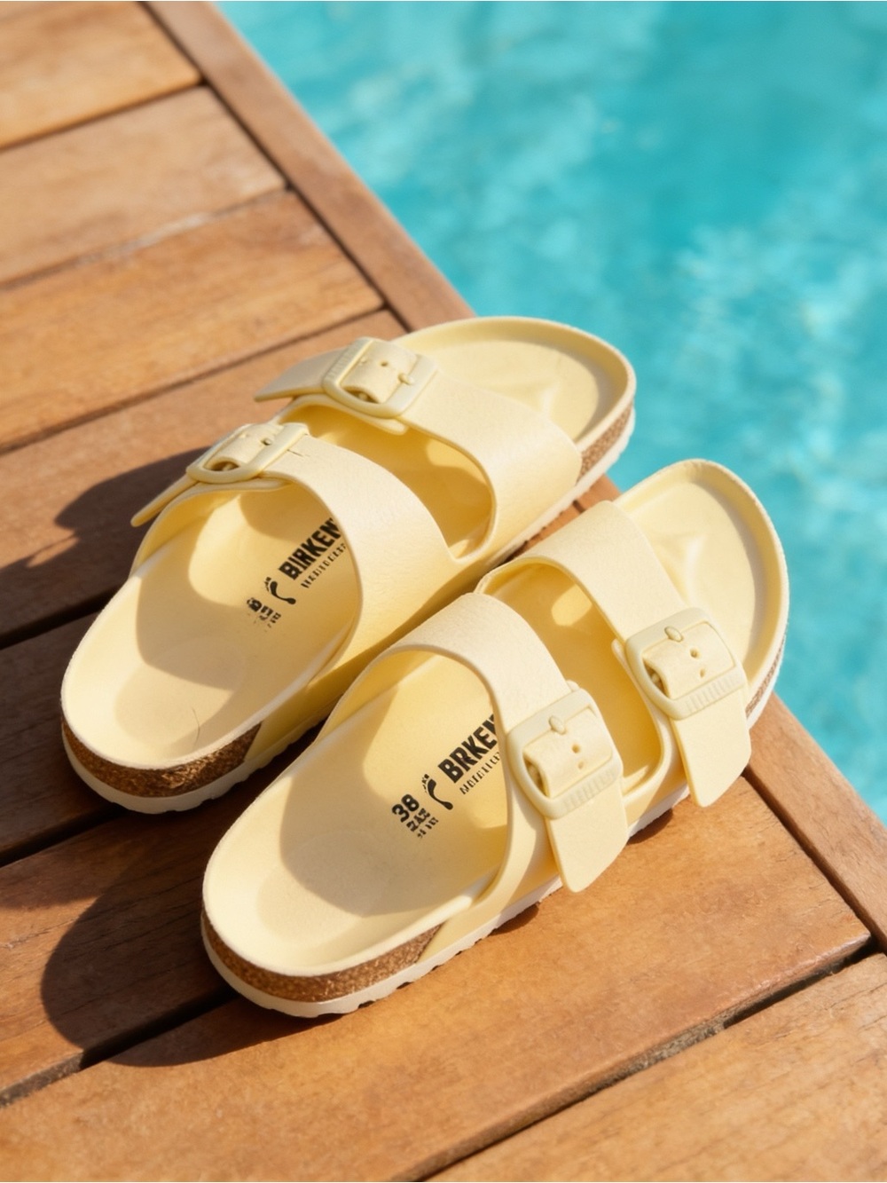 ⛱️ BIRKENSTOCK Slide Sandals in Pale Yellow
